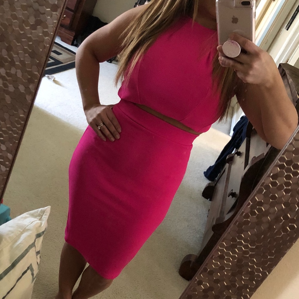 Hot pink 💖🌷